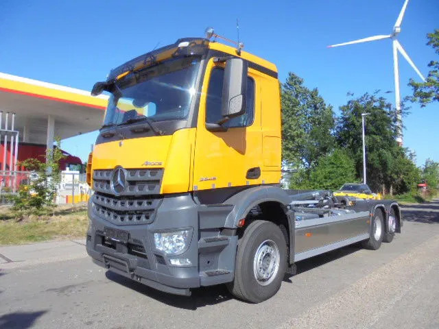 Mercedes-Benz Arocs 2848 NEW - Крюковой мультилифт: фото 1 Mercedes-Benz Arocs 2848 NEW - Крюковой мультилифт: фото 1