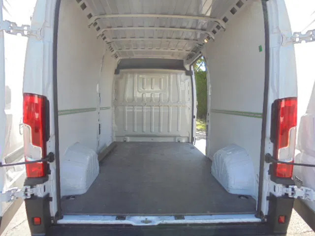 Opel Movano L3H2 2.2L BLUE HDI 140 - Цельнометаллический фургон: фото 5 Opel Movano L3H2 2.2L BLUE HDI 140 - Цельнометаллический фургон: фото 5