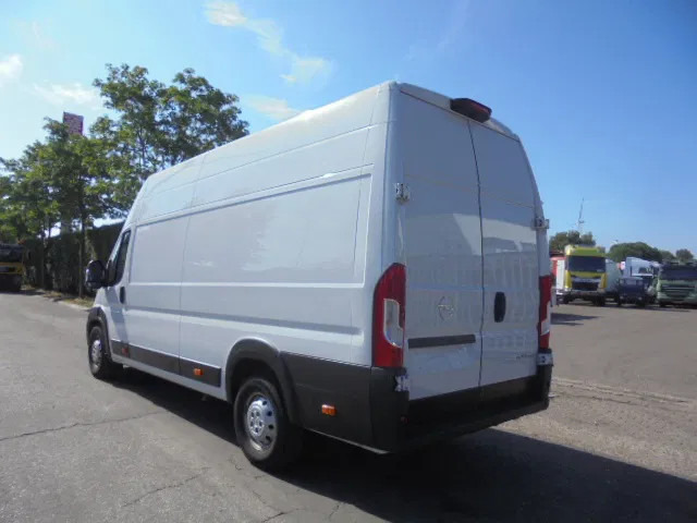 Цельнометаллический фургон Opel Movano L3H2 2.2L BLUE HDI 165: фото 6