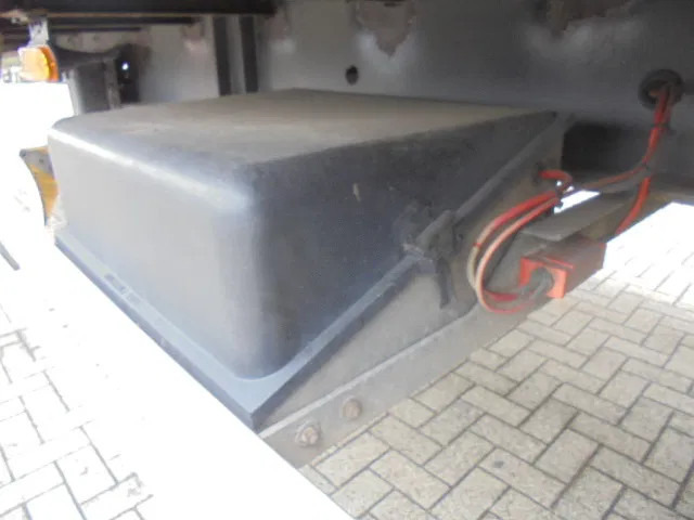 Тентованный полуприцеп Pacton B1-001 NL TRAILER APK 06-2026: фото 12 Тентованный полуприцеп Pacton B1-001 NL TRAILER APK 06-2026: фото 12