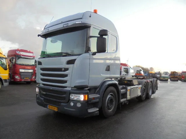 Scania G450 8X2 TRIPLE RETARDER NL KENTEKEN - Крюковой мультилифт: фото 1 Scania G450 8X2 TRIPLE RETARDER NL KENTEKEN - Крюковой мультилифт: фото 1