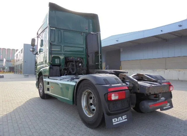 DAF XF 106.460 SUPER SPACE CAB - Тягач: фото 5 DAF XF 106.460 SUPER SPACE CAB - Тягач: фото 5