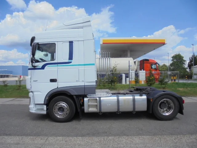 DAF XF 450 - Тягач: фото 2 DAF XF 450 - Тягач: фото 2