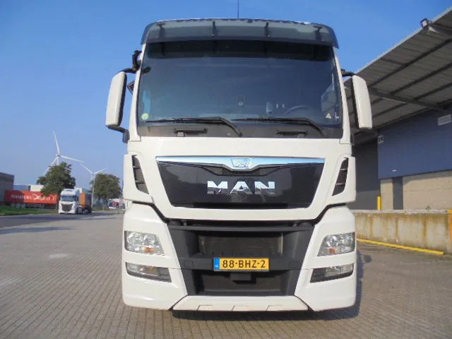 MAN TGX 28.480 6X2 XXL - Тягач: фото 2 MAN TGX 28.480 6X2 XXL - Тягач: фото 2