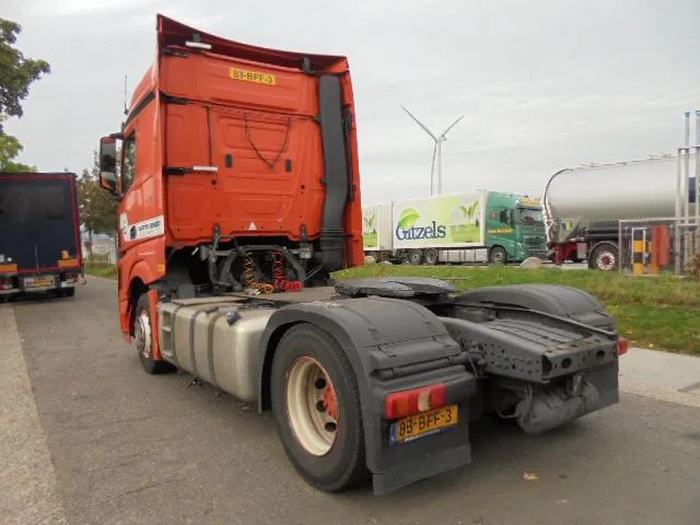 Mercedes-Benz Actros 1840 EURO 6 - Тягач: фото 5 Mercedes-Benz Actros 1840 EURO 6 - Тягач: фото 5