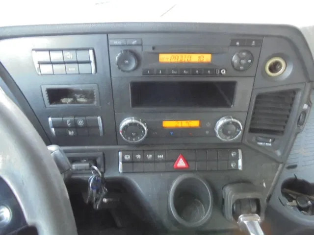 Тягач Mercedes-Benz Actros 1842 LS NL TRUCK: фото 11