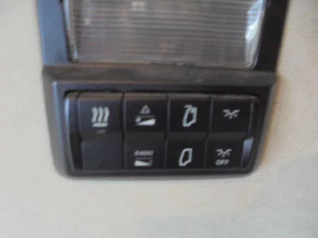 Тягач Mercedes-Benz Actros 1939 LS: фото 15