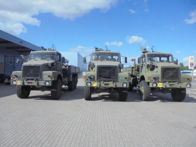 Volvo N 10 6X6 L + FASSI 3X IN STOCK - Грузовик бортовой/ Платформа, Автоманипулятор: фото 2 Volvo N 10 6X6 L + FASSI 3X IN STOCK - Грузовик бортовой/ Платформа, Автоманипулятор: фото 2