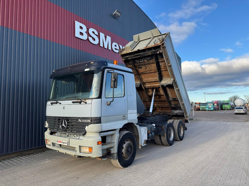 Mercedes-Benz Actros 2648, V8 - Самосвал: фото 5 Mercedes-Benz Actros 2648, V8 - Самосвал: фото 5