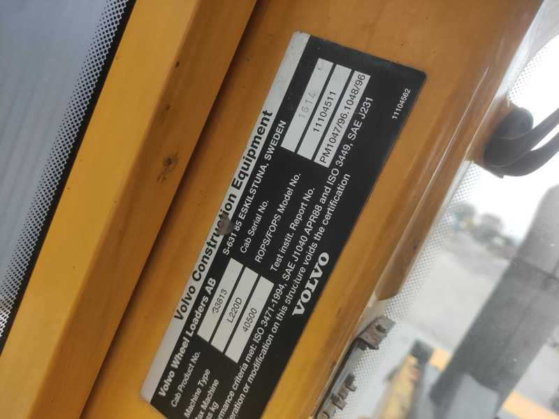 Колёсный погрузчик Volvo L220 wheel loader: фото 19