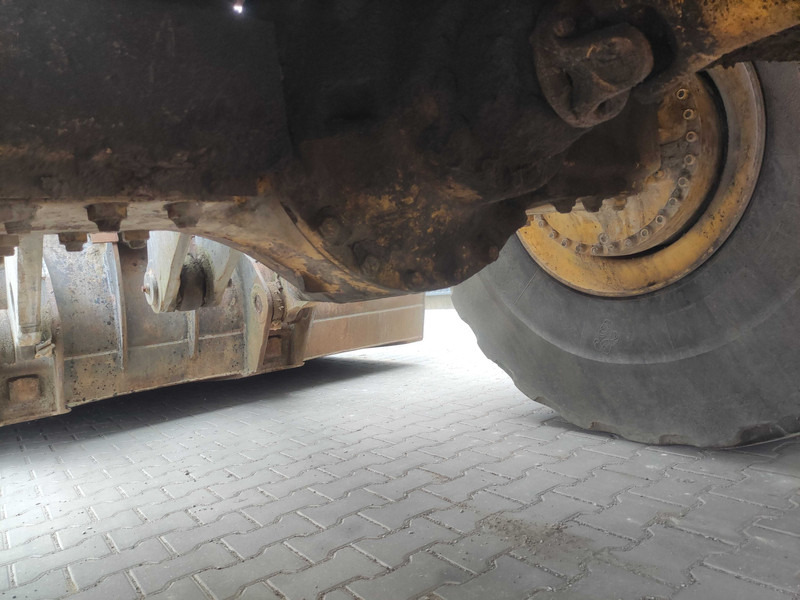 Колёсный погрузчик Volvo L220 wheel loader: фото 15