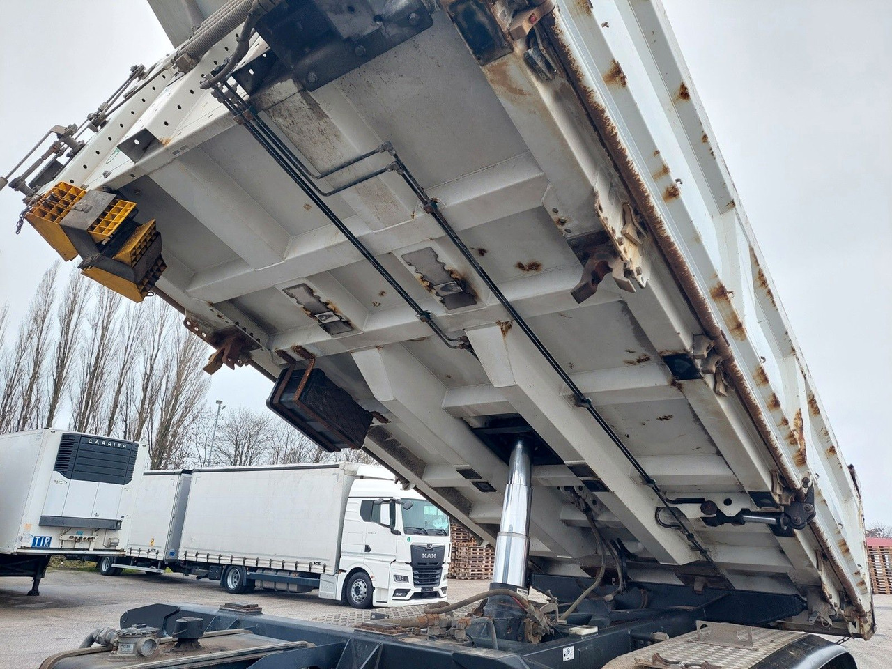 Iveco AD 260T45 BB Dautel Bordmatic 6x4 - Самосвал: фото 5 Iveco AD 260T45 BB Dautel Bordmatic 6x4 - Самосвал: фото 5