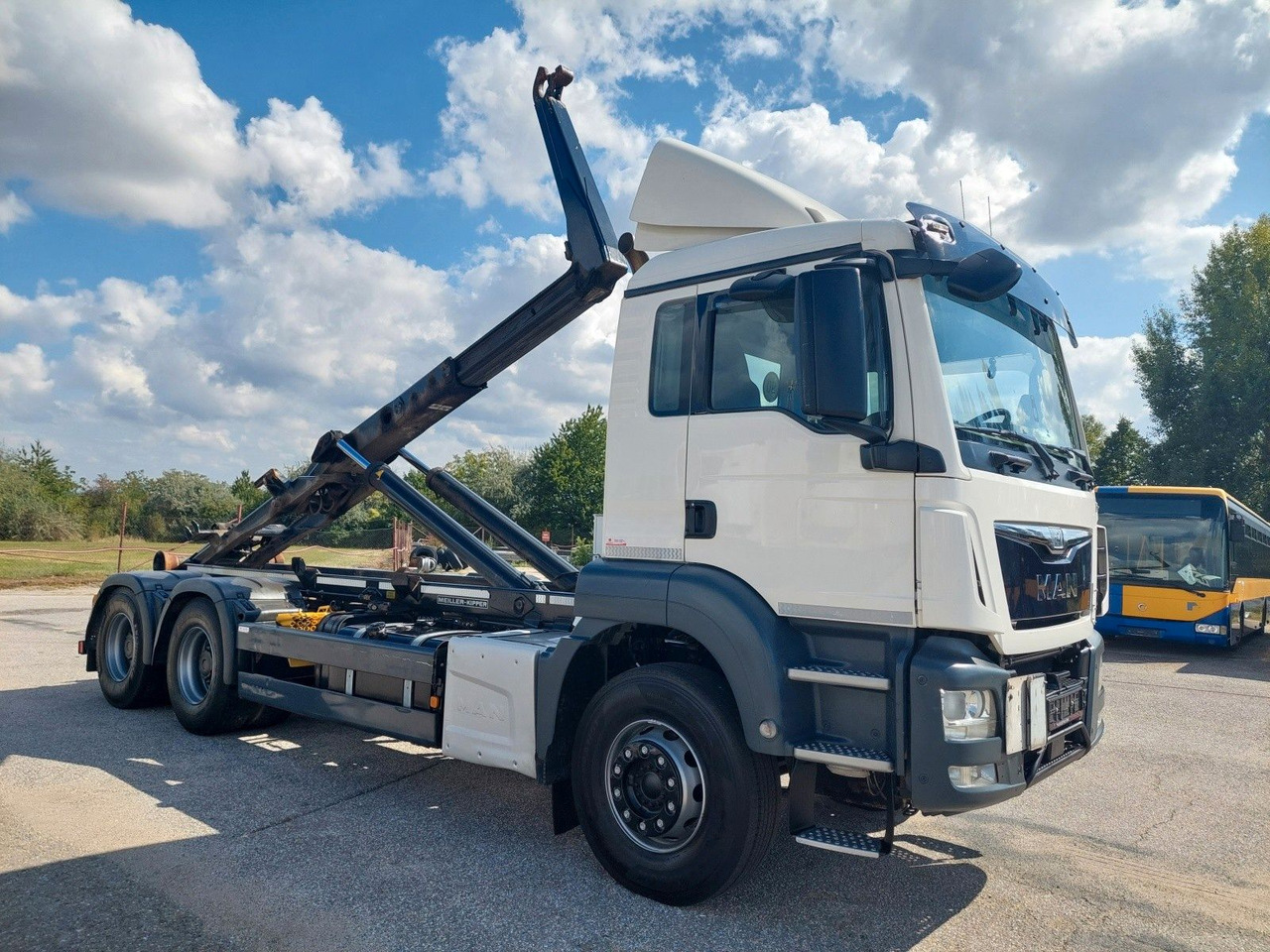 MAN TGS 26.440 BL Meiller RK 20.65 6x4 - Крюковой мультилифт: фото 2 MAN TGS 26.440 BL Meiller RK 20.65 6x4 - Крюковой мультилифт: фото 2