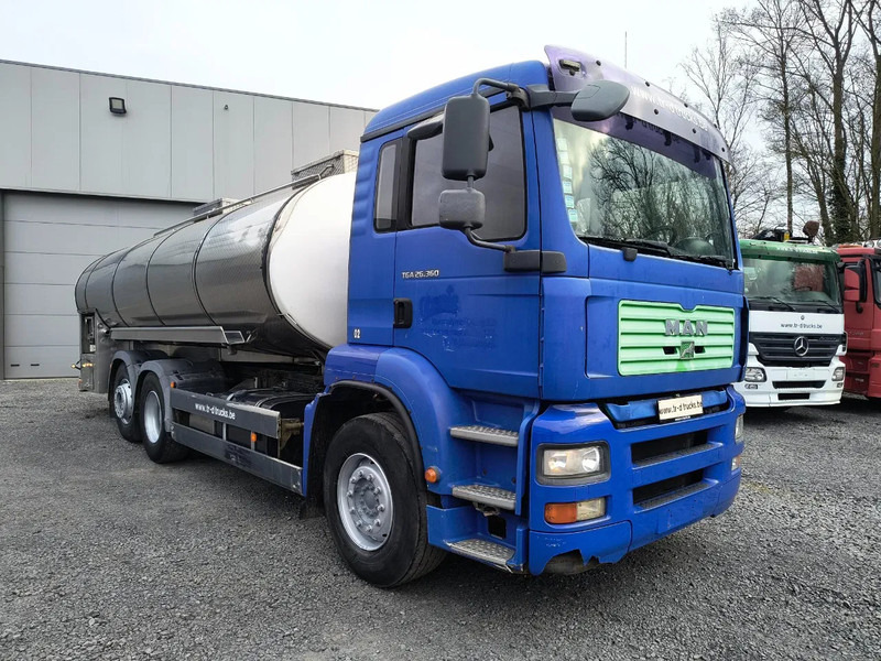 MAN TGA 26.360 INSULATED INOX TANK - 2 COMP - AIRCO - LIFT/STEERING AXLE - Грузовик-цистерна: фото 3 MAN TGA 26.360 INSULATED INOX TANK - 2 COMP - AIRCO - LIFT/STEERING AXLE - Грузовик-цистерна: фото 3
