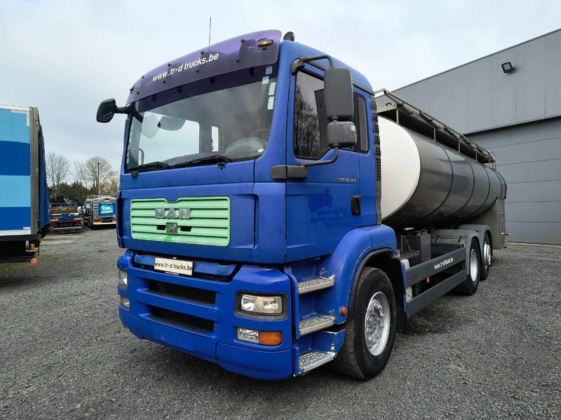 MAN TGA 26.360 INSULATED INOX TANK - 2 COMP - AIRCO - LIFT/STEERING AXLE - Грузовик-цистерна: фото 1 MAN TGA 26.360 INSULATED INOX TANK - 2 COMP - AIRCO - LIFT/STEERING AXLE - Грузовик-цистерна: фото 1