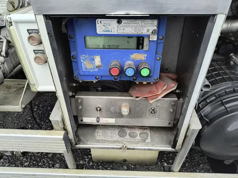 Renault Premium 280 13500L FUEL / CARBURANT TRUCK - 4 COMP - LEAF/LAMES в лизинг Renault Premium 280 13500L FUEL / CARBURANT TRUCK - 4 COMP - LEAF/LAMES: фото 13