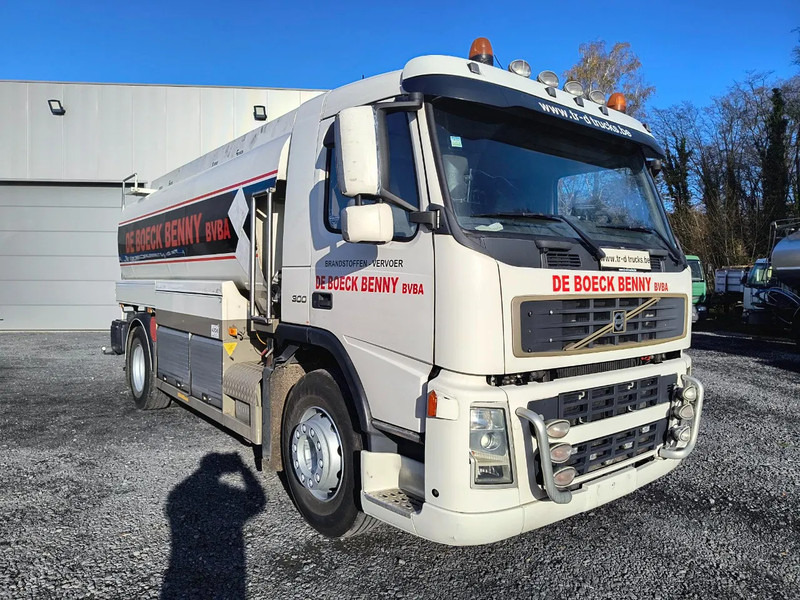 Volvo FM 300 14000L FUEL/CARBURANT - 4 COMP - Грузовик-цистерна: фото 3 Volvo FM 300 14000L FUEL/CARBURANT - 4 COMP - Грузовик-цистерна: фото 3