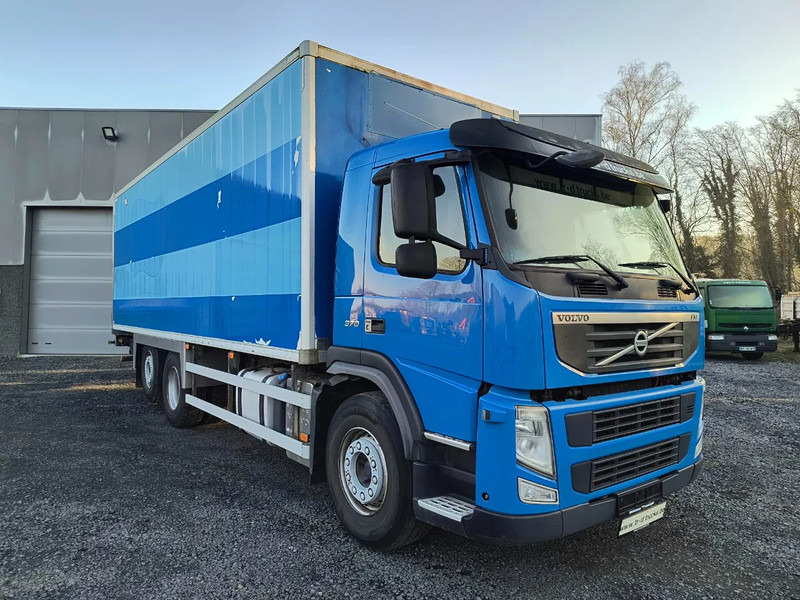 Volvo FM 370 INSULATED BOX - LIFT/STEERING AXLE - BICOOL AIRCO - Грузовик с закрытым кузовом: фото 3 Volvo FM 370 INSULATED BOX - LIFT/STEERING AXLE - BICOOL AIRCO - Грузовик с закрытым кузовом: фото 3