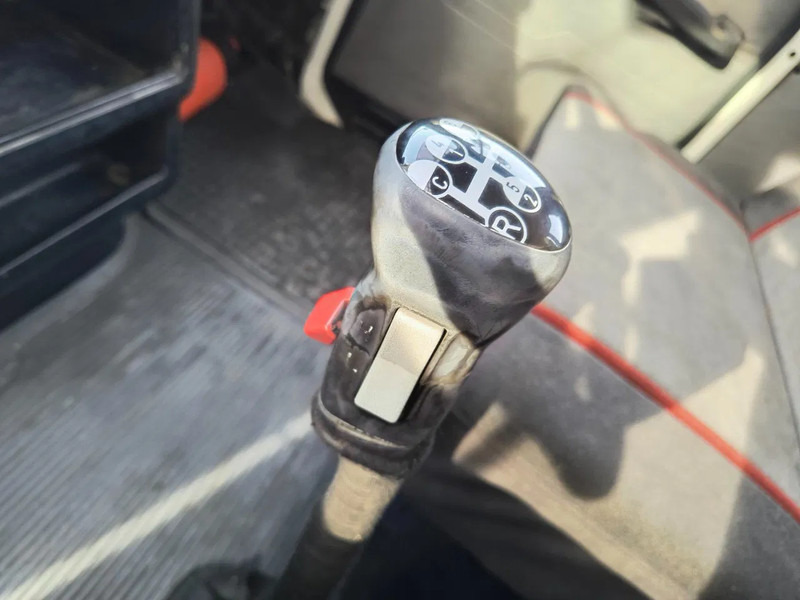 Автоманипулятор Volvo NL12 420 6x4 CRANE 60T/M - VIDEOS AVAILABLE: фото 10 Автоманипулятор Volvo NL12 420 6x4 CRANE 60T/M - VIDEOS AVAILABLE: фото 10