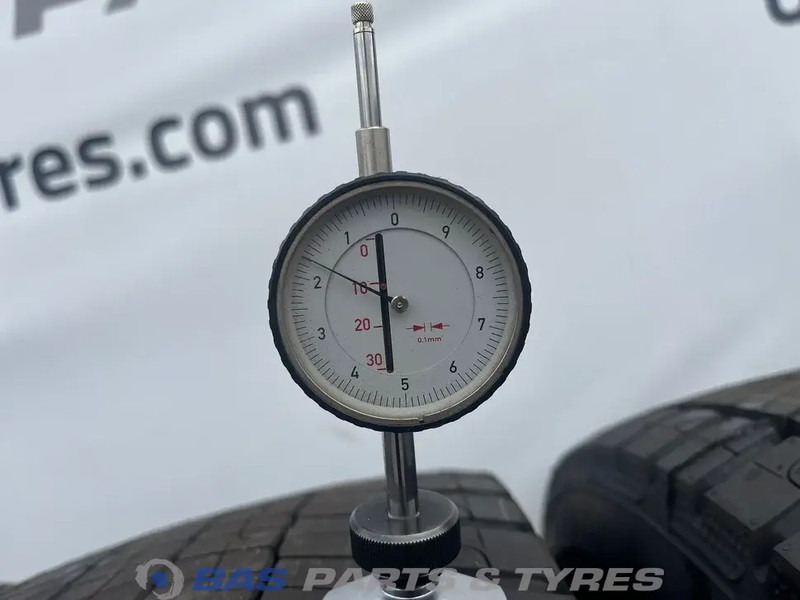 Continental  - Шина для Грузовиков: фото 3 Continental  - Шина для Грузовиков: фото 3