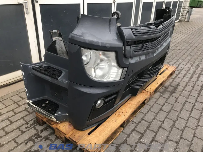 Mercedes-Benz Actros MP4 - Бампер для Грузовиков: фото 3 Mercedes-Benz Actros MP4 - Бампер для Грузовиков: фото 3