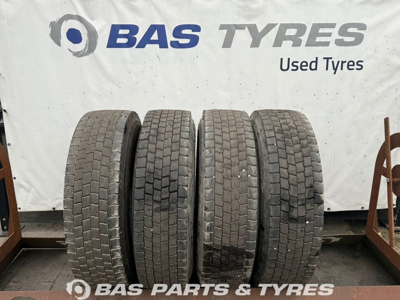 Pirelli Pirelli 315/80R22.5 Itineris Drive 90 156/150 M+S 3PMSF gebruikte set - Шина для Грузовиков: фото 1 Pirelli Pirelli 315/80R22.5 Itineris Drive 90 156/150 M+S 3PMSF gebruikte set - Шина для Грузовиков: фото 1