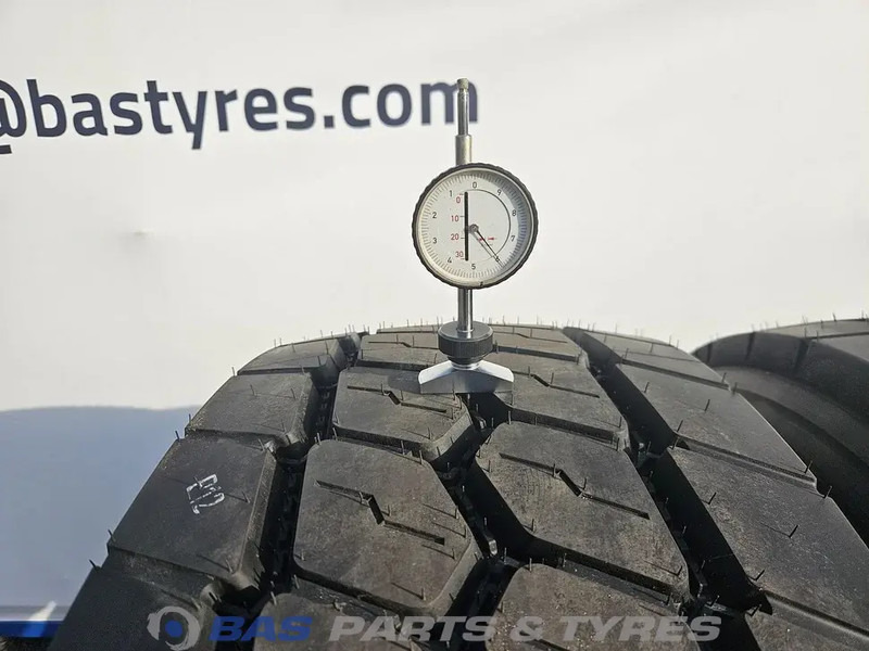 Pirelli Pirelli 385/65R22.5 G02 Pro Multiaxle 164/158 K M+S 3PMSF gebruikte set - Шина для Грузовиков: фото 3 Pirelli Pirelli 385/65R22.5 G02 Pro Multiaxle 164/158 K M+S 3PMSF gebruikte set - Шина для Грузовиков: фото 3