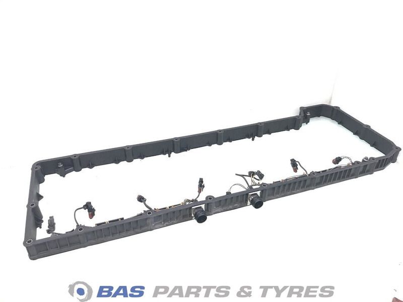 Renault Kleppendeksel Renault 7422737367 - Двигатель и запчасти для Грузовиков: фото 1 Renault Kleppendeksel Renault 7422737367 - Двигатель и запчасти для Грузовиков: фото 1