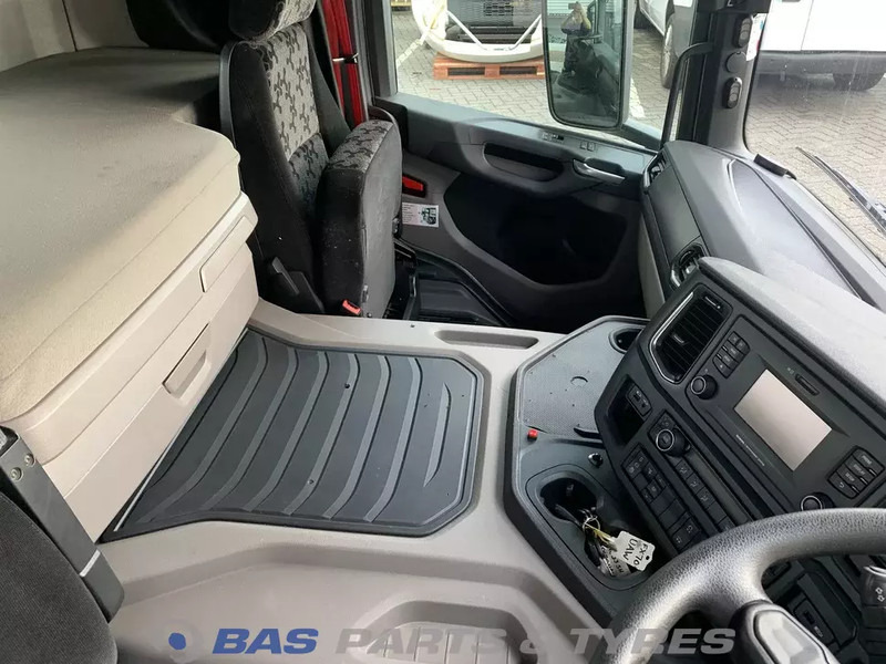 Кабина и интерьер для Грузовиков Scania P-Serie NextGen Scania CP-20 Normal L3H2 2047000: фото 8