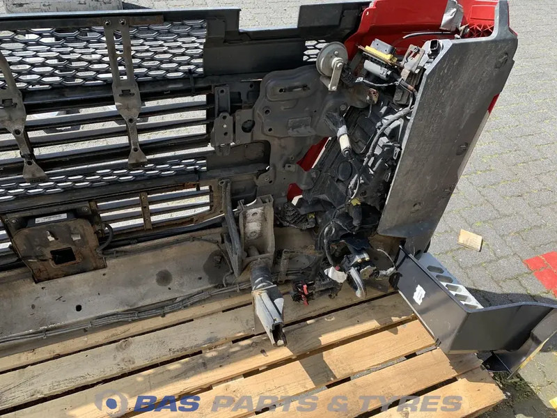 Volvo FH4 Bumper Volvo 21601499 - Бампер для Грузовиков: фото 5 Volvo FH4 Bumper Volvo 21601499 - Бампер для Грузовиков: фото 5