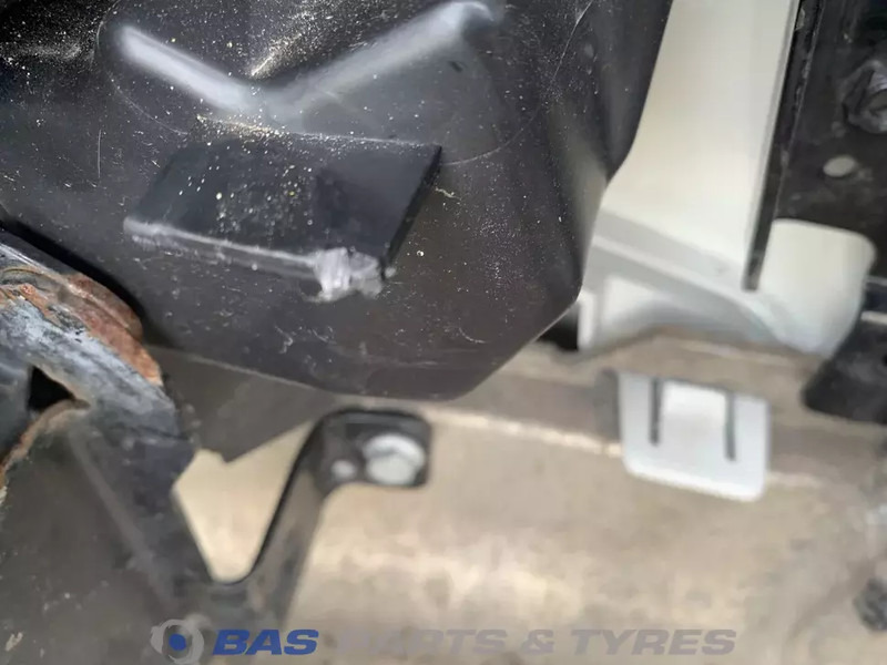 Бампер для Грузовиков Volvo FM5 Bumper Volvo 82491840: фото 10