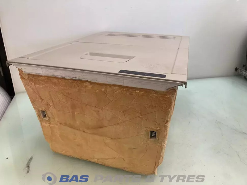 Volvo FH4 Koelkast Volvo 33 Liter 23834689 - Запчасти для Грузовиков: фото 2 Volvo FH4 Koelkast Volvo 33 Liter 23834689 - Запчасти для Грузовиков: фото 2