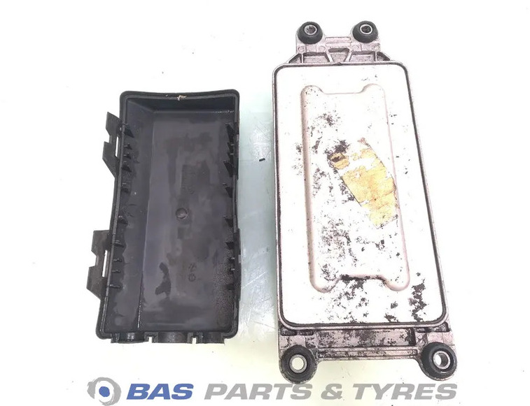 Volvo Regeleenheid CCIOM Volvo 22053759 - Запчасти для Грузовиков: фото 2 Volvo Regeleenheid CCIOM Volvo 22053759 - Запчасти для Грузовиков: фото 2