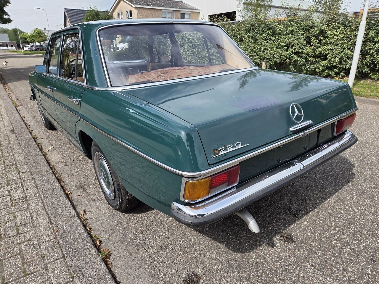 Mercedes-Benz 220 (W115) sedan - Седан: фото 5 Mercedes-Benz 220 (W115) sedan - Седан: фото 5