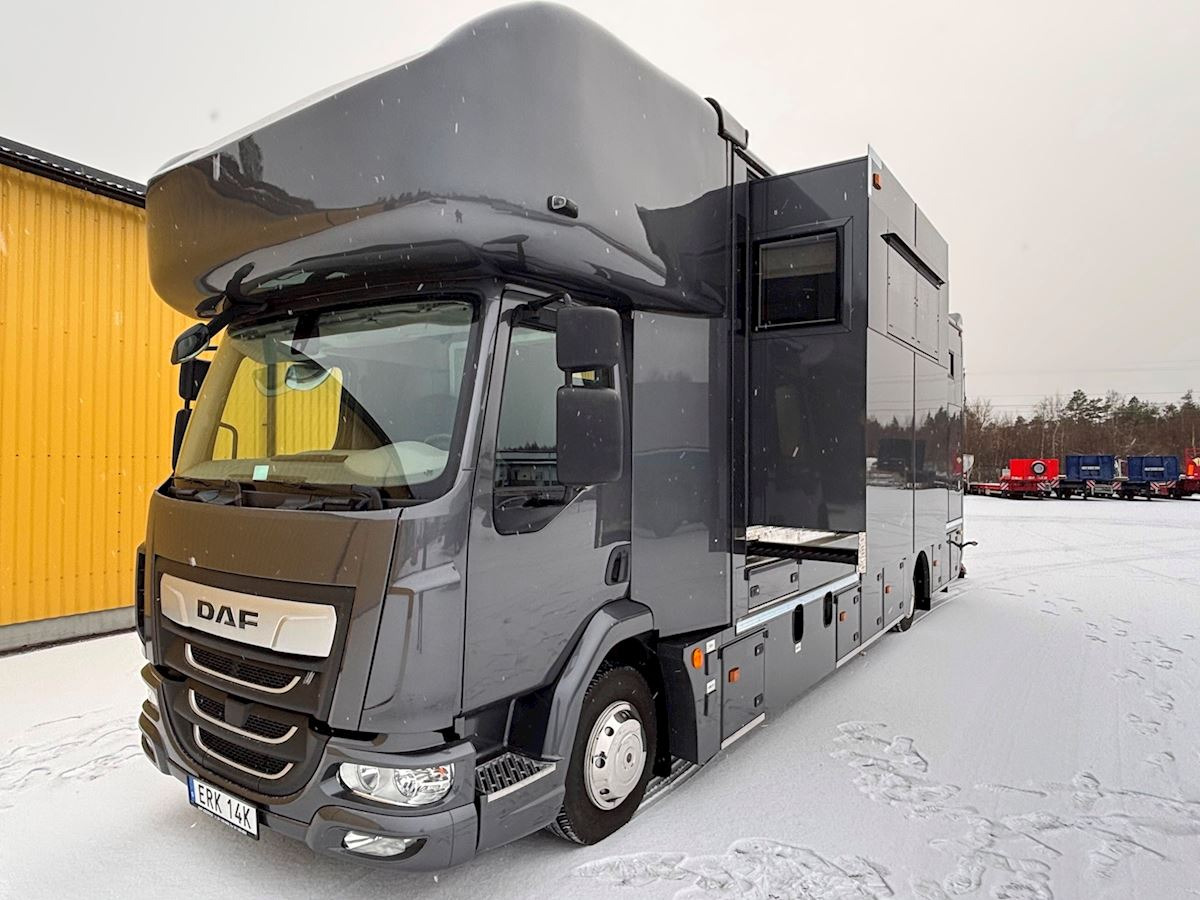 DAF Lehel horsebox 210 LF - Коневоз: фото 1 DAF Lehel horsebox 210 LF - Коневоз: фото 1