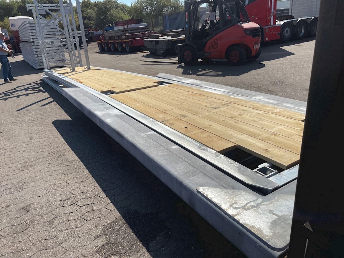 Langendorf Blueworkx Innenlader pallegaffel - Полуприцеп: фото 4 Langendorf Blueworkx Innenlader pallegaffel - Полуприцеп: фото 4