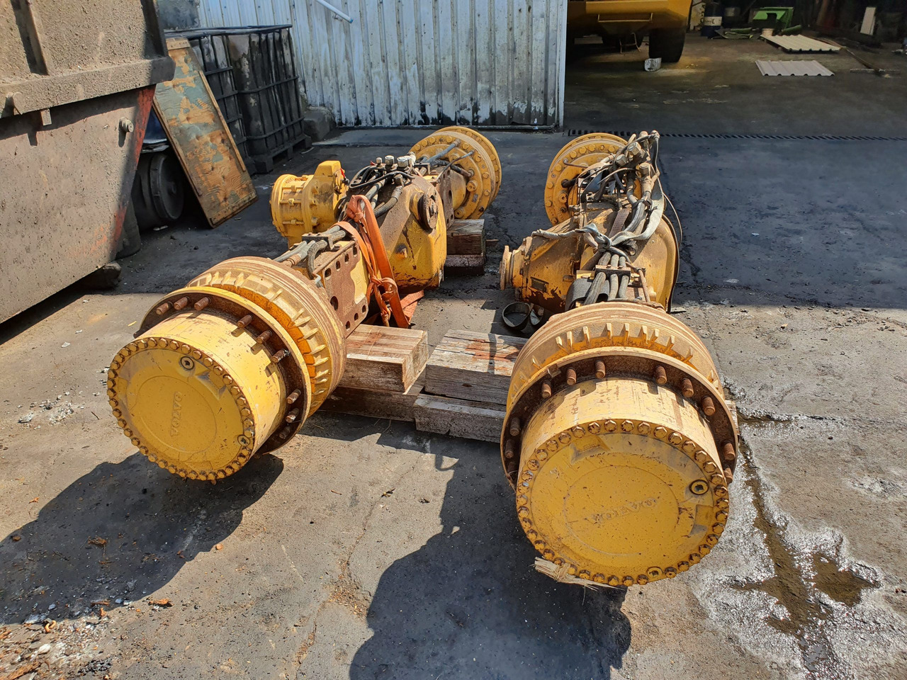 EJES VOLVO A40D  - Ось и запчасти для Строительной техники: фото 2 EJES VOLVO A40D  - Ось и запчасти для Строительной техники: фото 2