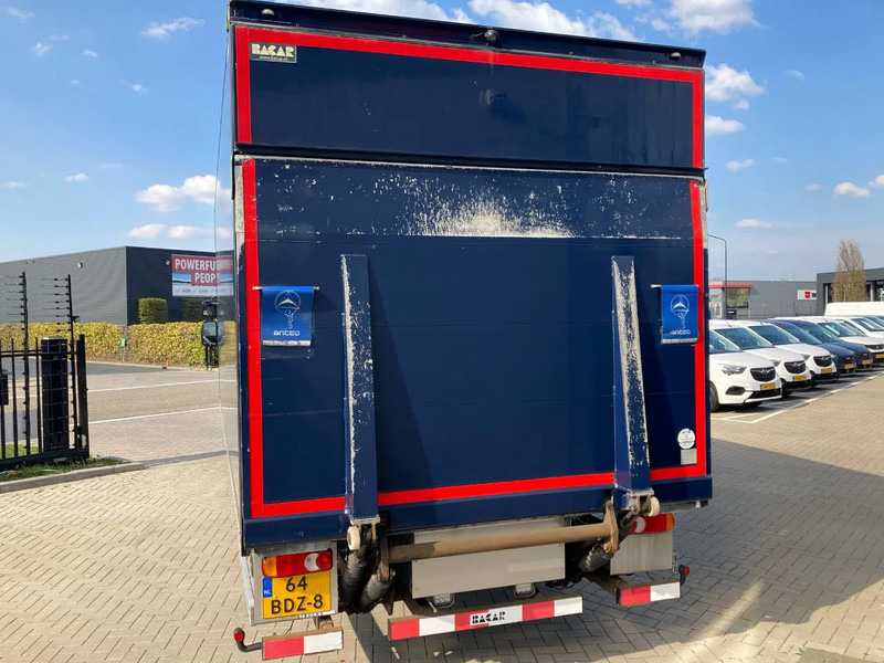 DAF LF 210 Day Cab, Plywood Box, Zijdeur, Laadklep - Грузовик с закрытым кузовом: фото 5 DAF LF 210 Day Cab, Plywood Box, Zijdeur, Laadklep - Грузовик с закрытым кузовом: фото 5