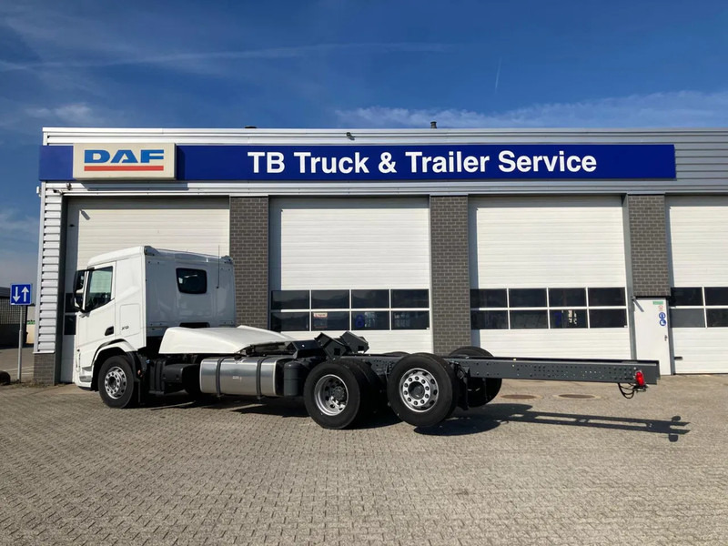 DAF XD 450 FAN CHASSIS SLEEPER CAB PTO STEERING LIFTAXLE 480WB - NEW - Грузовик-шасси: фото 2 DAF XD 450 FAN CHASSIS SLEEPER CAB PTO STEERING LIFTAXLE 480WB - NEW - Грузовик-шасси: фото 2