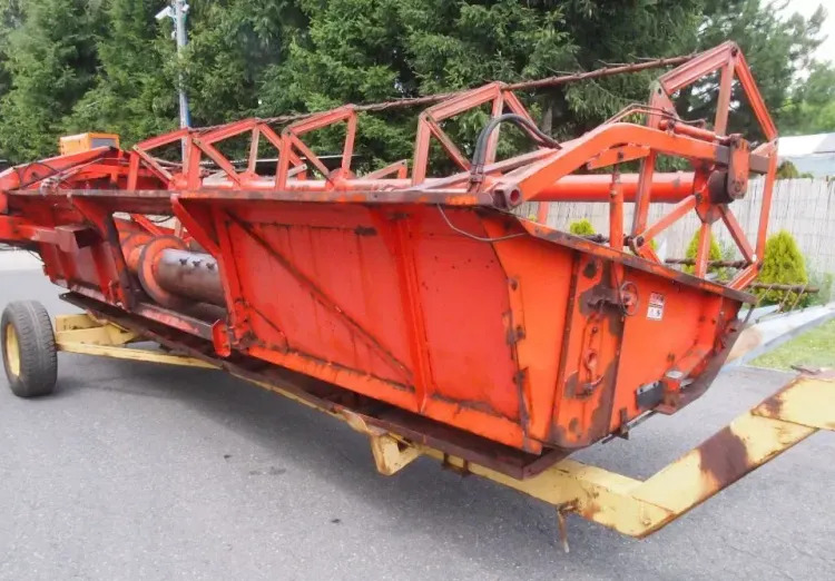 Heder do kombajnu Deutz-Fahr 1600,1610,1620,1630, 2680,2780, 2385,2685,2780, - Жатка зерновая: фото 4 Heder do kombajnu Deutz-Fahr 1600,1610,1620,1630, 2680,2780, 2385,2685,2780, - Жатка зерновая: фото 4