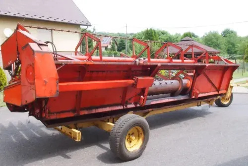 Heder do kombajnu Deutz-Fahr 1600,1610,1620,1630, 2680,2780, 2385,2685,2780, - Жатка зерновая: фото 2 Heder do kombajnu Deutz-Fahr 1600,1610,1620,1630, 2680,2780, 2385,2685,2780, - Жатка зерновая: фото 2