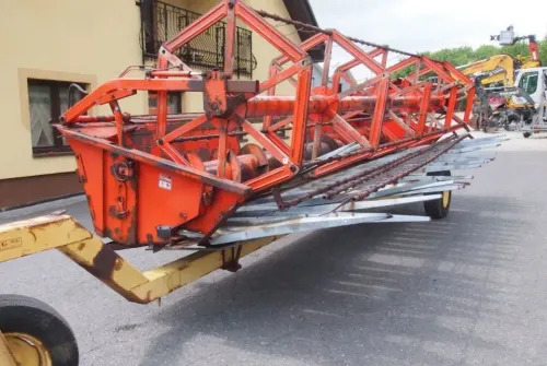 Heder do kombajnu Deutz-Fahr 1600,1610,1620,1630, 2680,2780, 2385,2685,2780, - Жатка зерновая: фото 3 Heder do kombajnu Deutz-Fahr 1600,1610,1620,1630, 2680,2780, 2385,2685,2780, - Жатка зерновая: фото 3