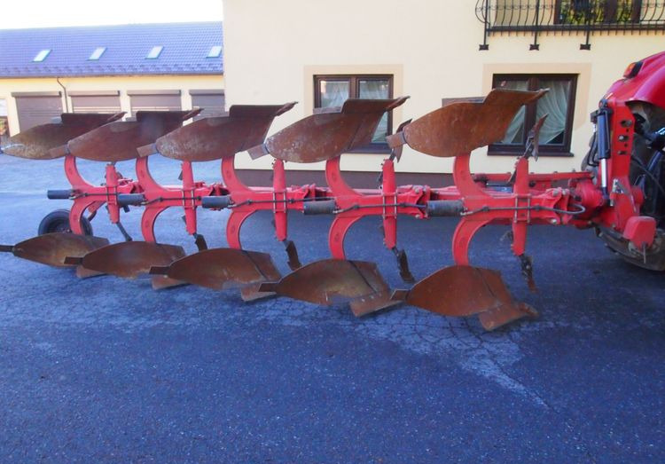 Pług obrotowy GREGOIRE-BESSON RY47 2000 Zabezpieczenie korpusów hydrauliczne - Плуг: фото 4 Pług obrotowy GREGOIRE-BESSON RY47 2000 Zabezpieczenie korpusów hydrauliczne - Плуг: фото 4