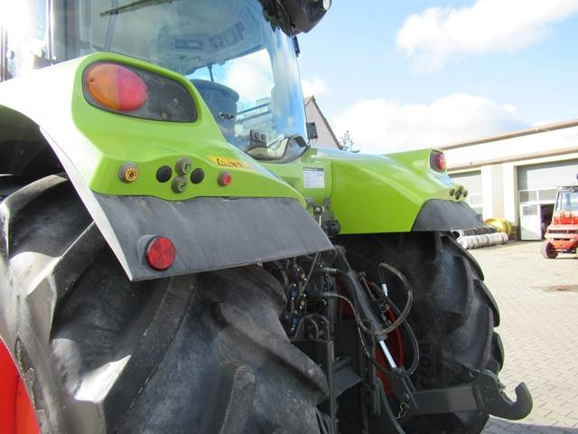 Трактор Claas Arion 620: фото 19