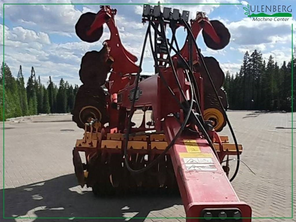 Vaderstad Carrier 420  - Дисковая борона: фото 1 Vaderstad Carrier 420  - Дисковая борона: фото 1