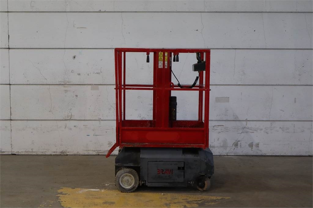 Bravi Lui Mini HD - Вертикальный мачтовый подъемник: фото 1 Bravi Lui Mini HD - Вертикальный мачтовый подъемник: фото 1