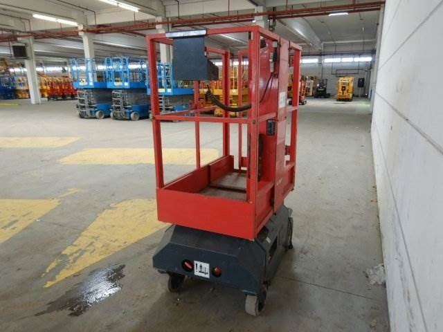 Bravi Lui Mini HD - Вертикальный мачтовый подъемник: фото 4 Bravi Lui Mini HD - Вертикальный мачтовый подъемник: фото 4