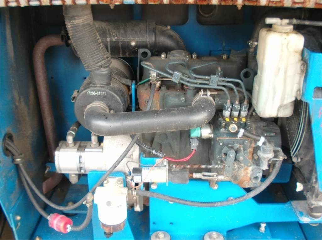 Genie GS3268RT - Ножничный подъемник: фото 5 Genie GS3268RT - Ножничный подъемник: фото 5