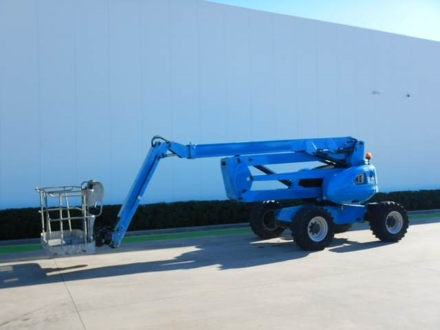 Manitou 200ATJ - Коленчатый подъемник: фото 2 Manitou 200ATJ - Коленчатый подъемник: фото 2