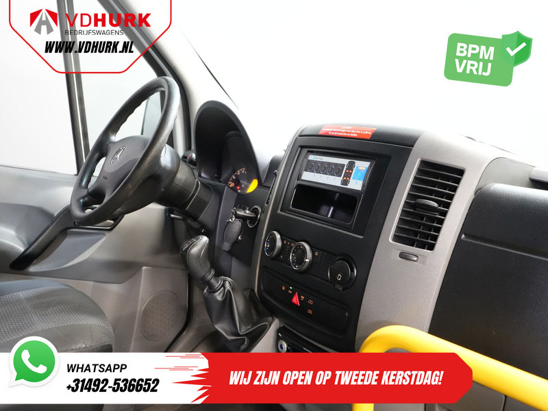 Mercedes-Benz Sprinter 313 2.2 CDI L2H2 € 10.164 Incl. BTW EXPORT Combi/ 9 Persoons/ Kombi/ 9P/ Airco/ Rolstoellift - Микроавтобус, Пассажирский фургон: фото 3 Mercedes-Benz Sprinter 313 2.2 CDI L2H2 € 10.164 Incl. BTW EXPORT Combi/ 9 Persoons/ Kombi/ 9P/ Airco/ Rolstoellift - Микроавтобус, Пассажирский фургон: фото 3